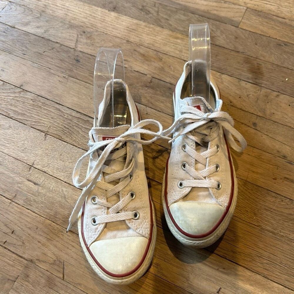 Converse white lace up size 3 sneakers